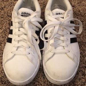 Adidas cloudfoam sneakers 🖤